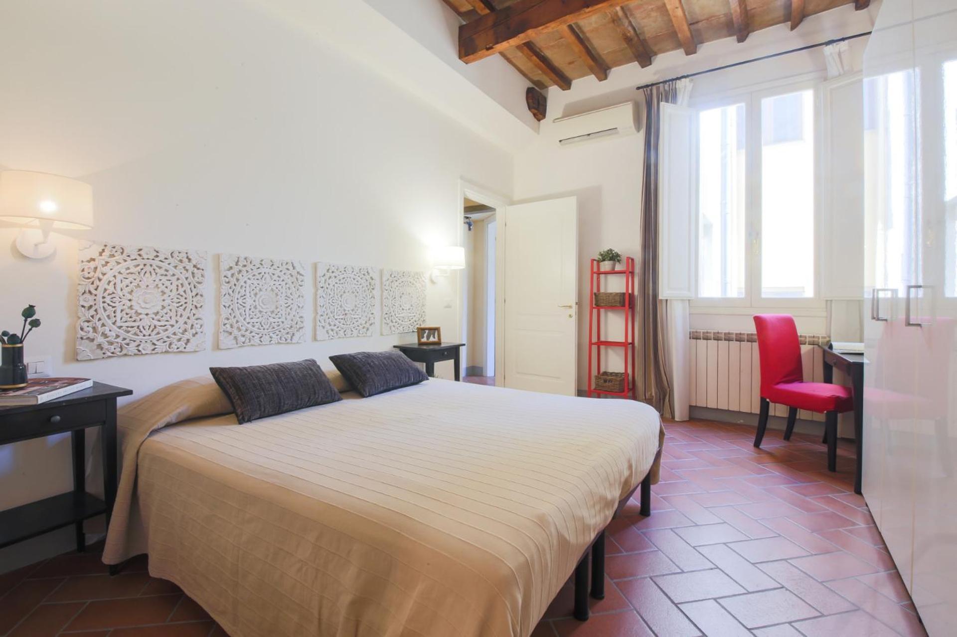- Sant'orsola With View On The Market